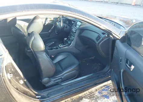 2014 Hyundai Genesis 3.8 Ultimate from USA, damaged, VIN KMHHU6KJ8EU113416